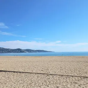 Apartamento Delta Muga, Piso Muy Cerca De La Playa, Ampuriabrava