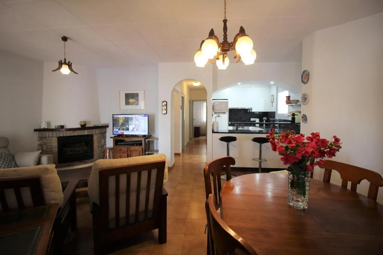 Apart-Rent Villa Llobregat 0108 Empuriabrava