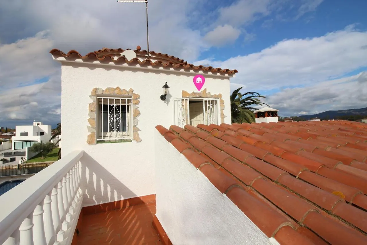 Apart-Rent Villa Llobregat 0108 Empuriabrava