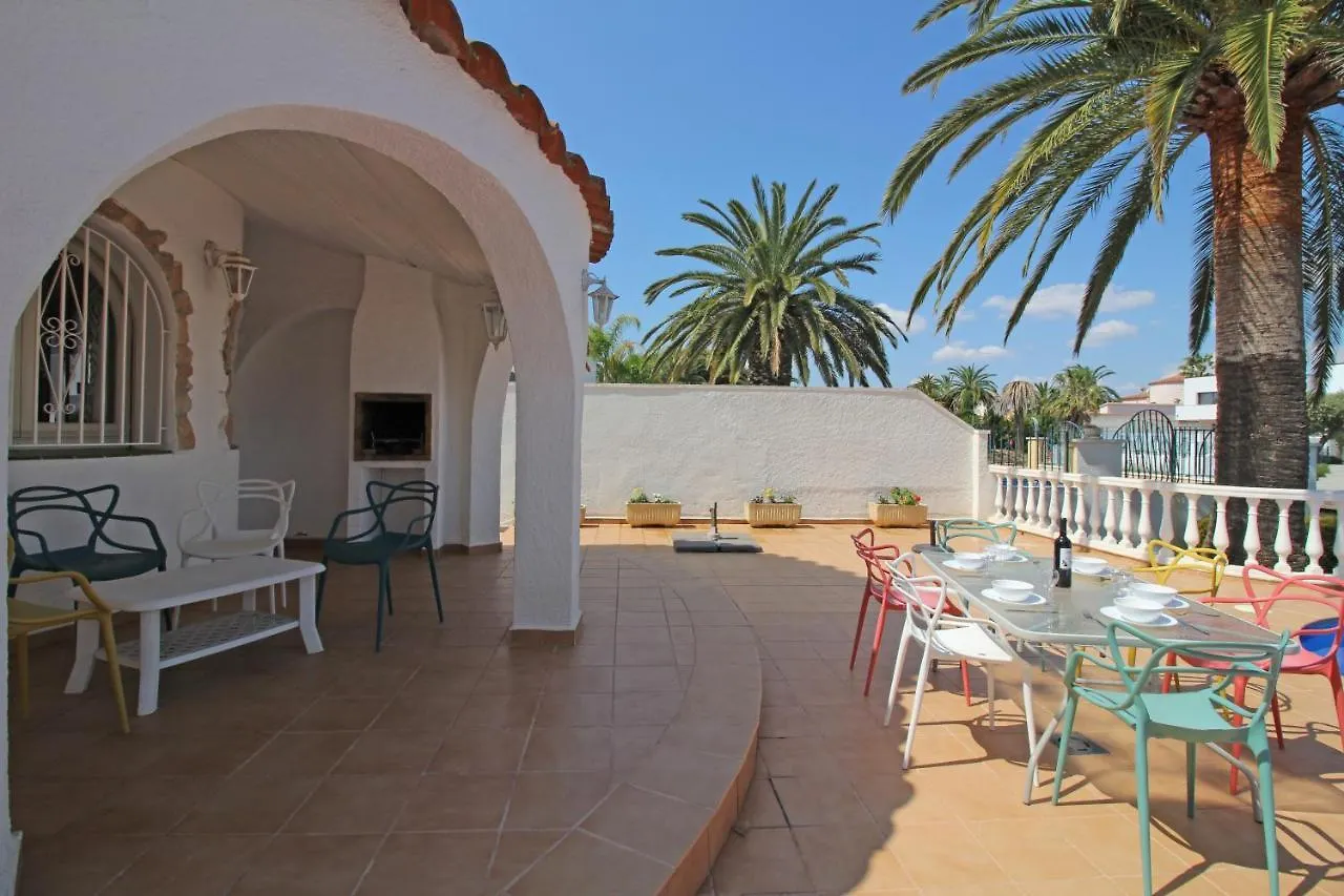Apart-Rent Villa Llobregat 0108 Empuriabrava 0*,  Spain